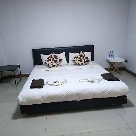 Soft Dormtel Jedyod ซอฟ ดอรมเทล 7 ยอด Vandrarhem Chiang Mai Exteriör bild