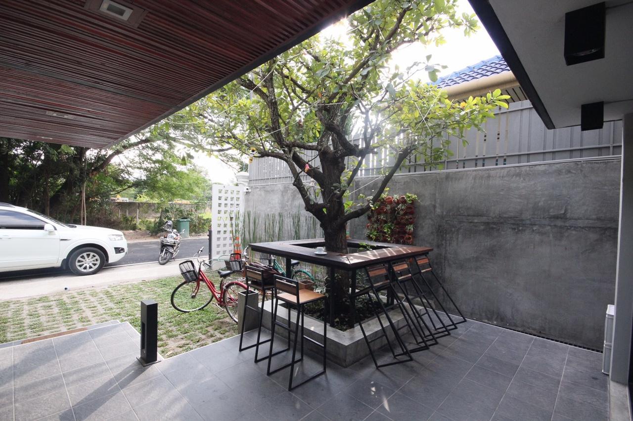 Soft Dormtel Jedyod ซอฟ ดอรมเทล 7 ยอด Vandrarhem Chiang Mai Exteriör bild